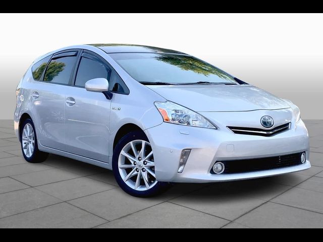 2013 Toyota Prius v Five