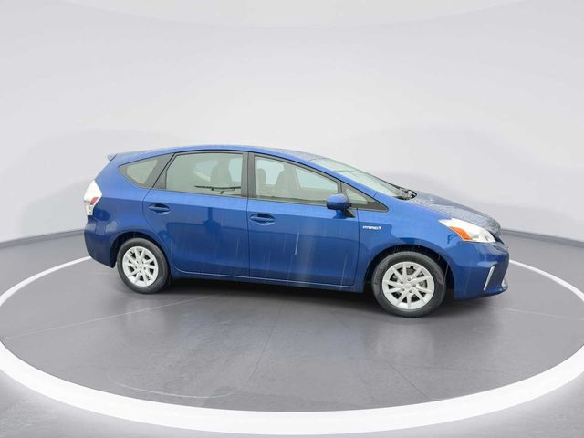 2013 Toyota Prius v Three