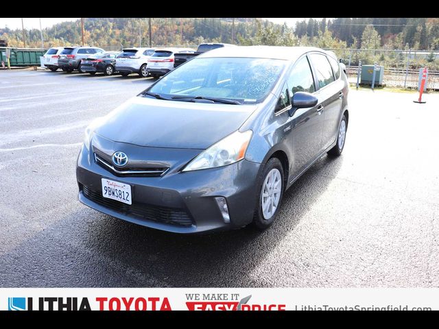 2013 Toyota Prius v Two