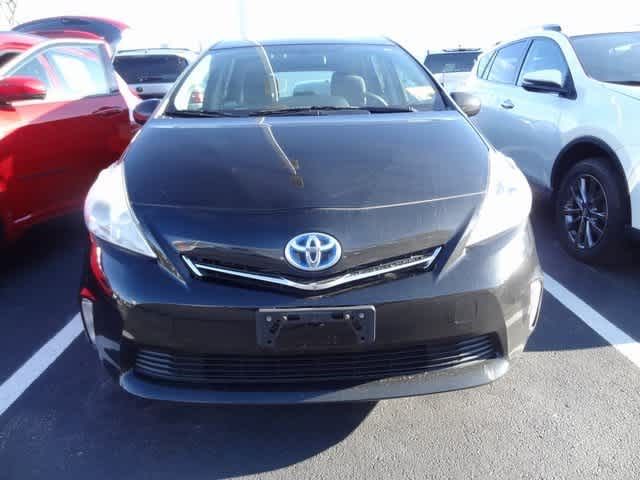 2013 Toyota Prius v Two