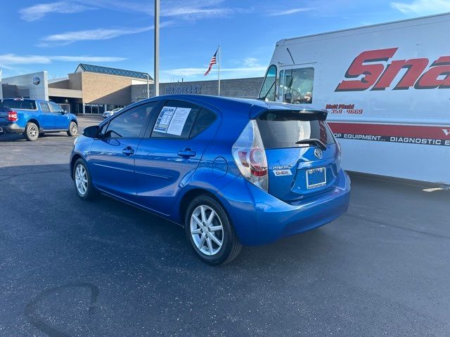 2013 Toyota Prius c 