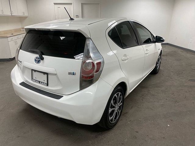 2013 Toyota Prius c One