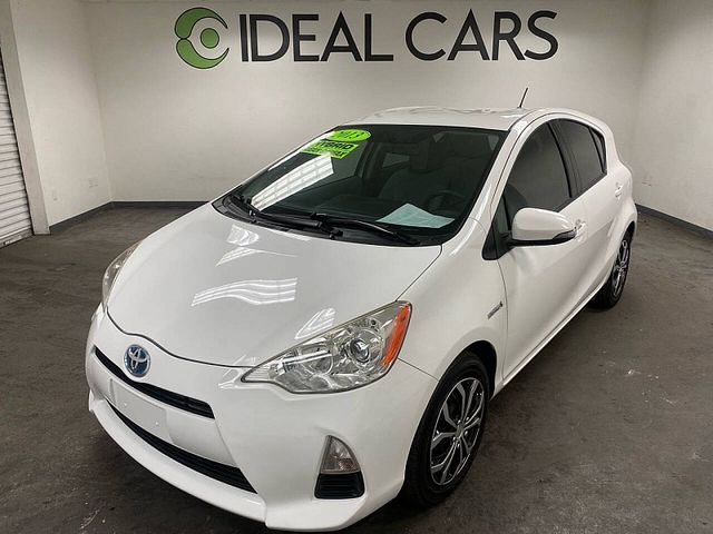 2013 Toyota Prius c One