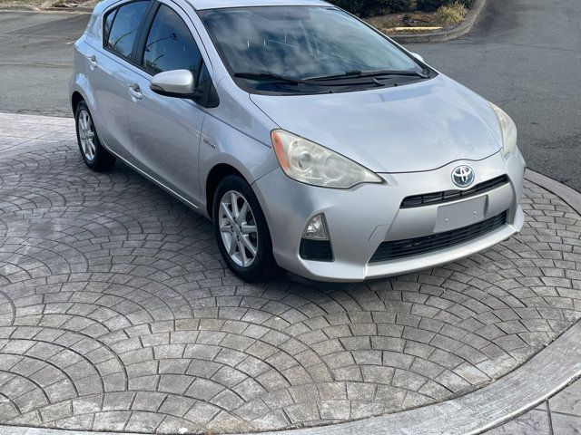 2013 Toyota Prius c Three