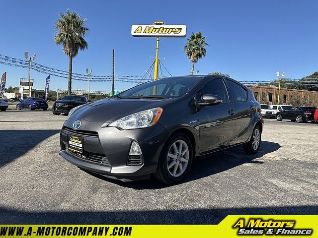 2013 Toyota Prius c Three