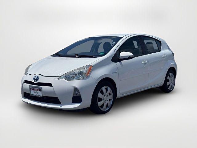 2013 Toyota Prius c Three