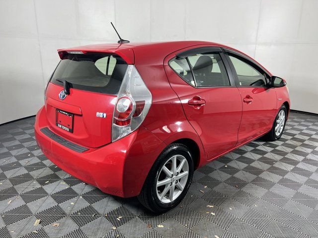 2013 Toyota Prius c Three