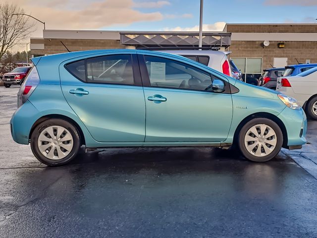 2013 Toyota Prius c 