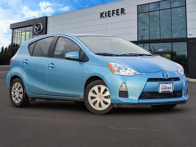 2013 Toyota Prius c 