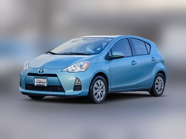 2013 Toyota Prius c 