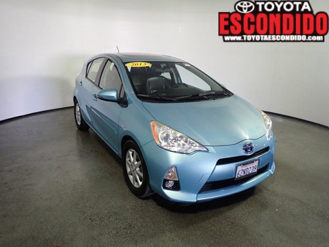 2013 Toyota Prius c 