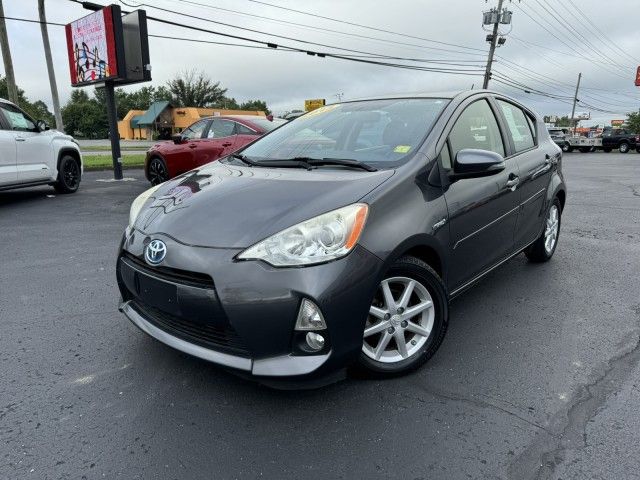 2013 Toyota Prius c Four