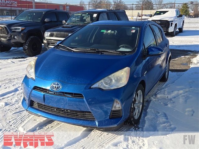 2013 Toyota Prius c Three