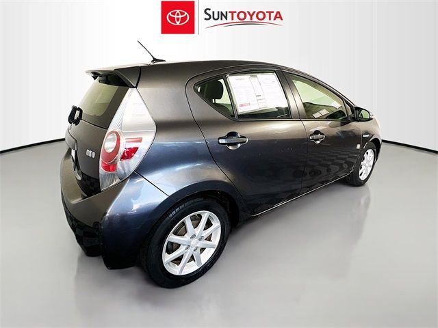 2013 Toyota Prius c Three