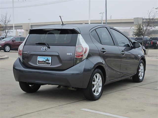 2013 Toyota Prius c Three