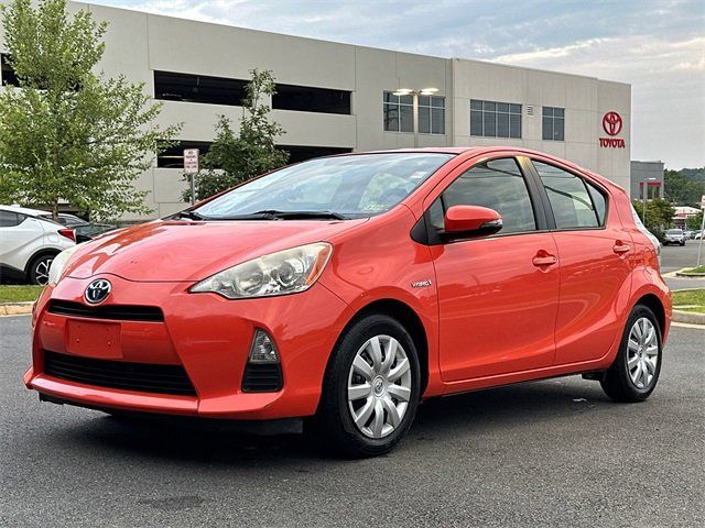 2013 Toyota Prius c Three