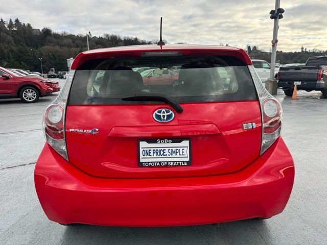 2013 Toyota Prius c Three