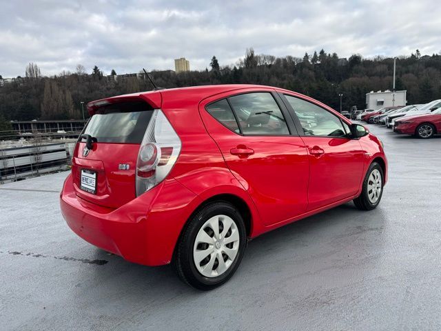 2013 Toyota Prius c Three