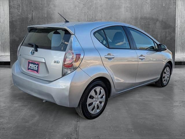 2013 Toyota Prius c Two