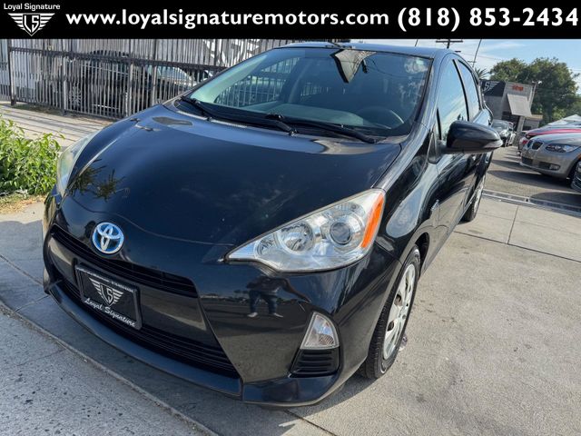 2013 Toyota Prius c Two