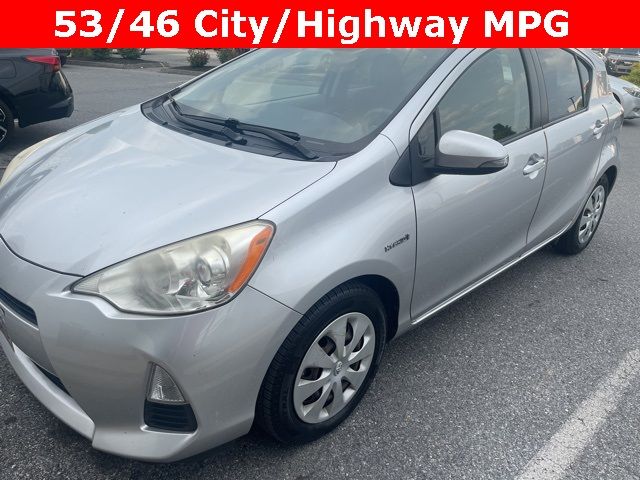 2013 Toyota Prius c Two