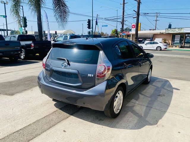 2013 Toyota Prius c Two