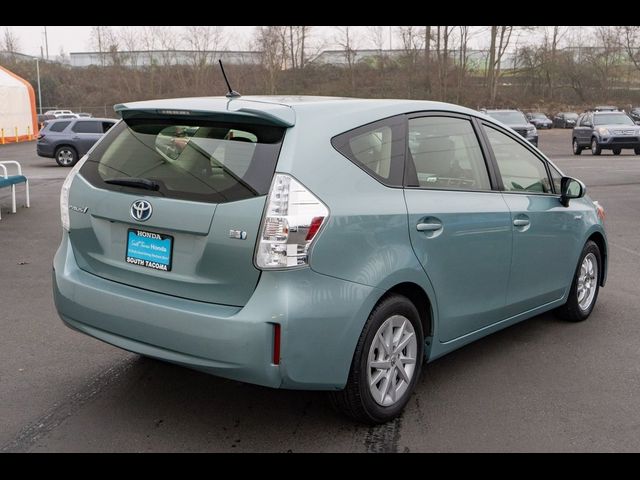 2013 Toyota Prius v Two