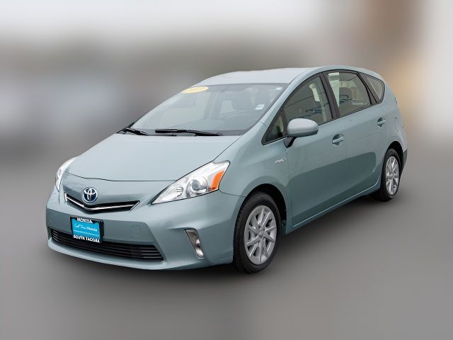 2013 Toyota Prius v Two