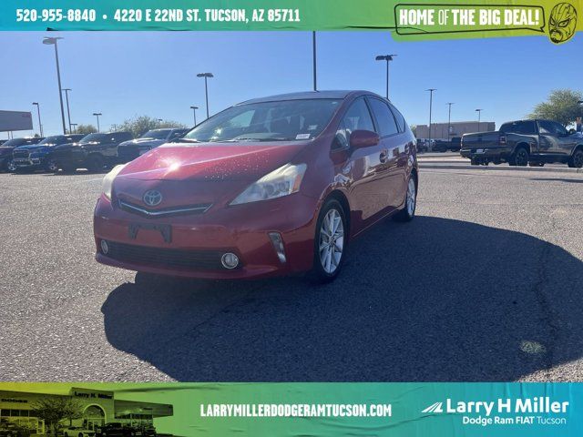 2013 Toyota Prius v Five