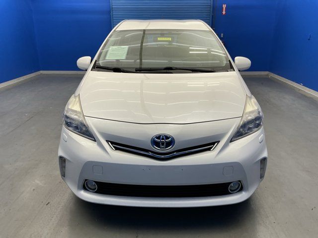 2013 Toyota Prius v Five