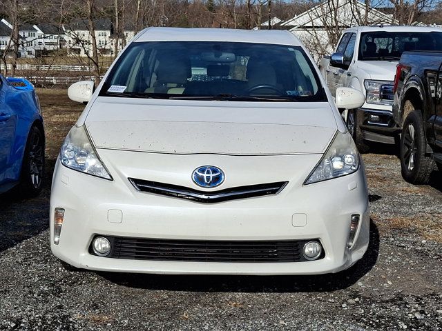 2013 Toyota Prius v Two