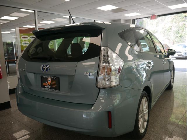 2013 Toyota Prius v Five