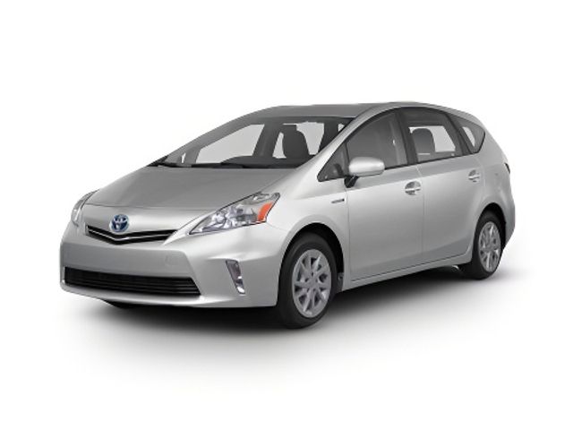 2013 Toyota Prius v Five