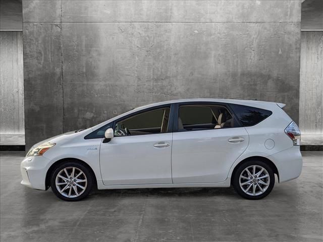 2013 Toyota Prius v Five