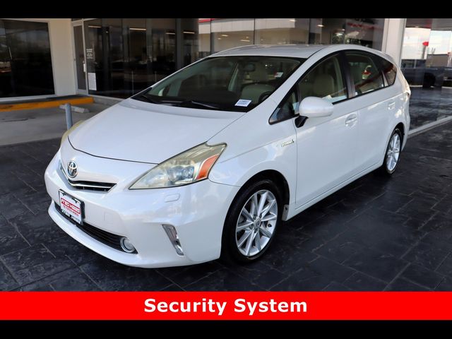 2013 Toyota Prius v Five