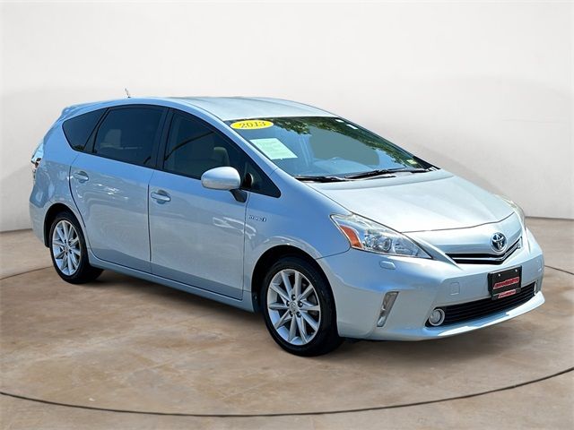 2013 Toyota Prius v Five