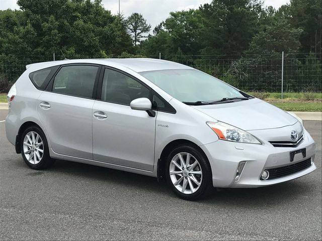 2013 Toyota Prius v Five