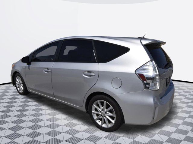 2013 Toyota Prius v Five