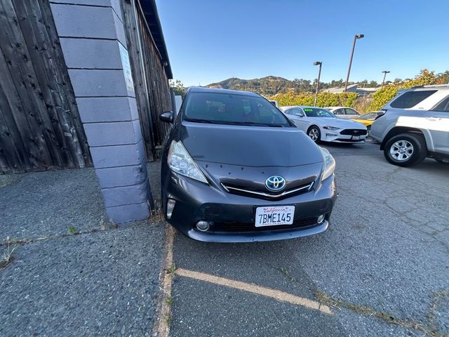 2013 Toyota Prius v Five