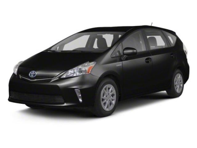 2013 Toyota Prius v Five