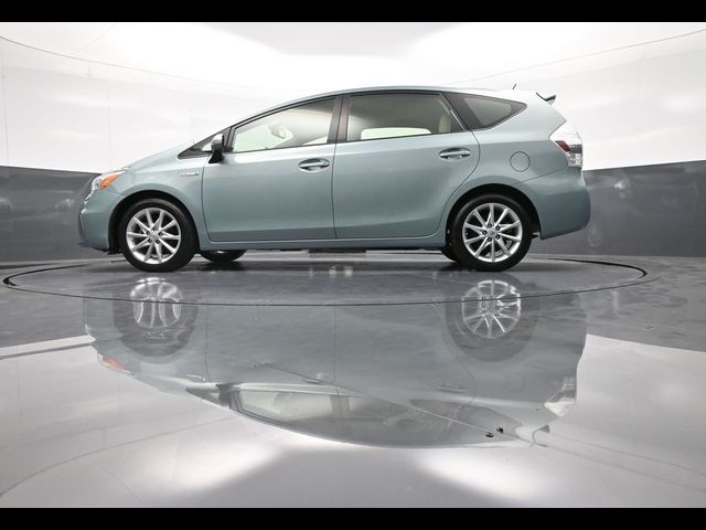 2013 Toyota Prius v Five