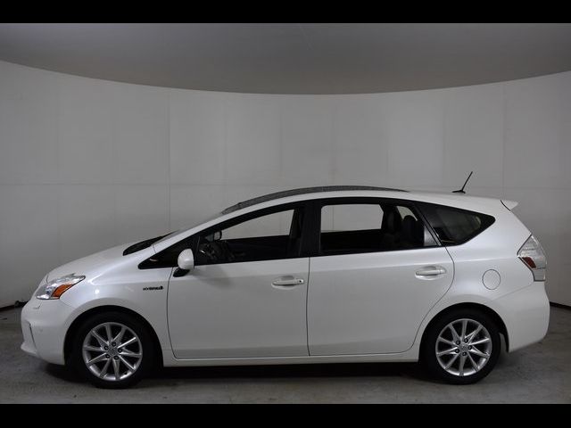 2013 Toyota Prius v Five