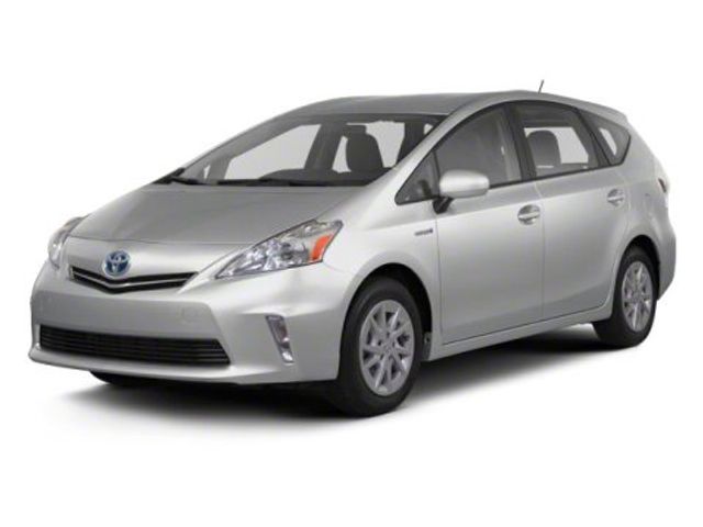 2013 Toyota Prius v Five