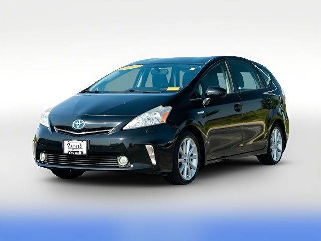2013 Toyota Prius v Five