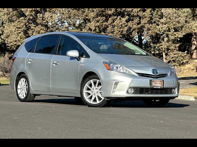 2013 Toyota Prius v Five