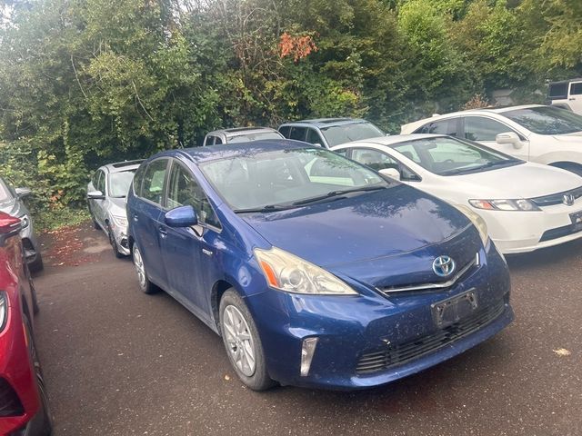 2013 Toyota Prius v Five