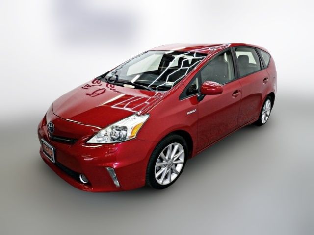 2013 Toyota Prius v Five