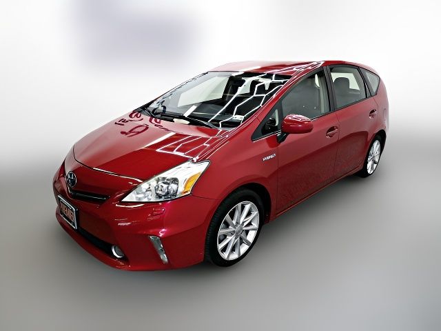 2013 Toyota Prius v Five