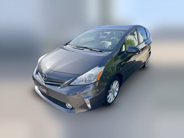 2013 Toyota Prius v Five