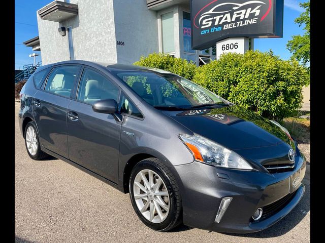 2013 Toyota Prius v Five